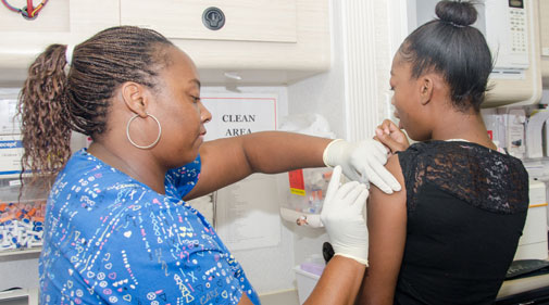 15-teen-gets-immunized_505x